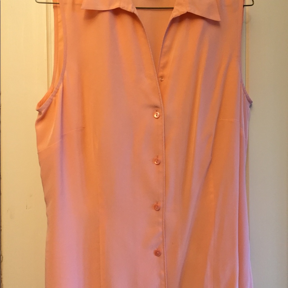 Jones Wear size 10 peach silk blouse